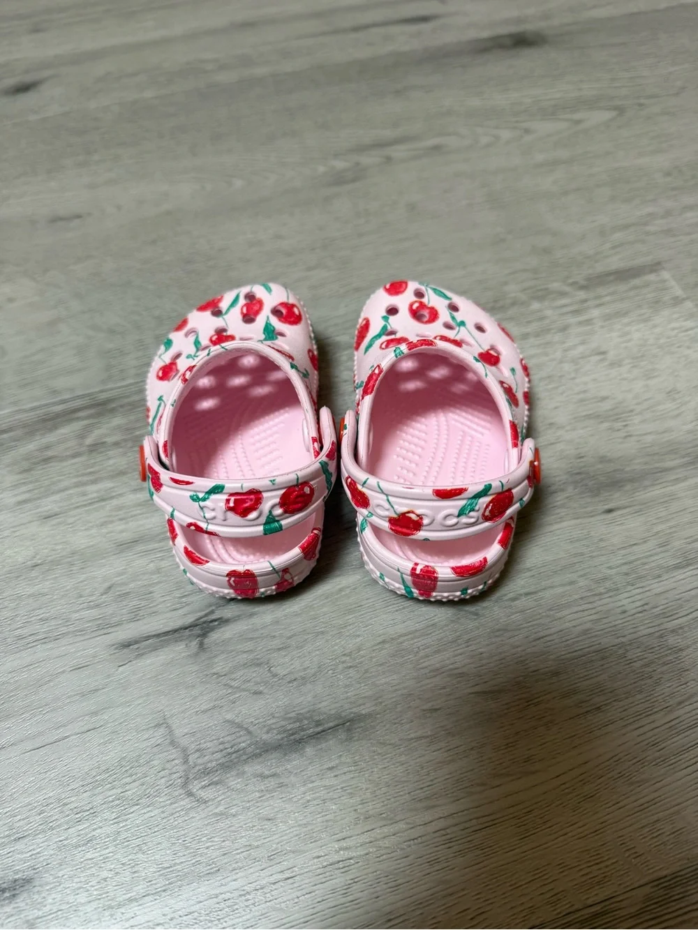 Crocs Baby Toddler Pink Cherry Classic Clogs C2/3